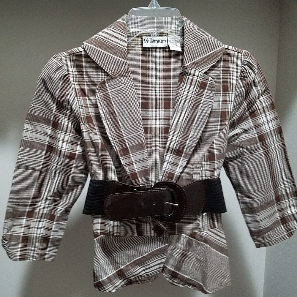 Womens half crop jacket with belt